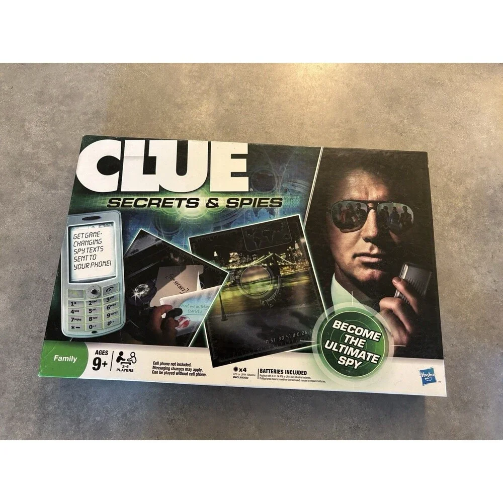 Clue Secrets And Spies Edition Board Game Ages 9+ Hasbro (Complete)